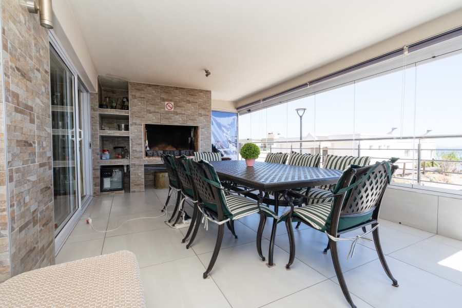 5 Bedroom Property for Sale in Waterfront Western Cape